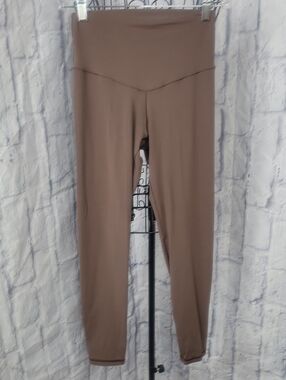 Offline by Aerie Medium Brown High Waisted Leggings Size 7/8